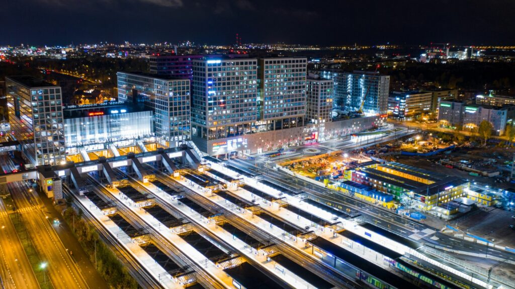 Pasila railway station and Mall of Tripla